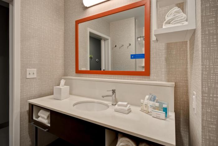 hampton inn pleasant view tn