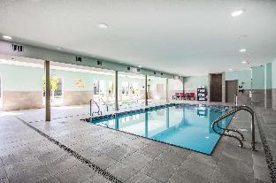 hampton inn and suites by hilton edmonton st albert