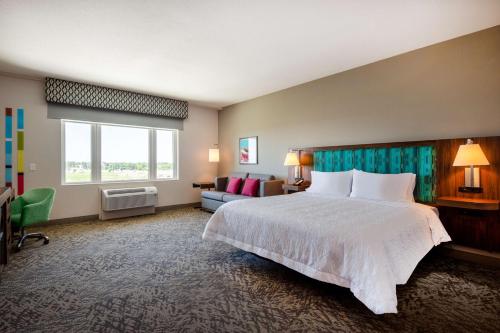 hampton inn and suites by hilton edmonton st albert