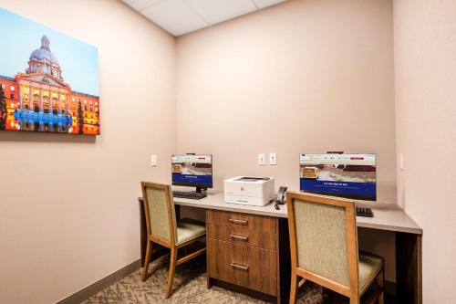 hampton inn and suites by hilton edmonton st albert