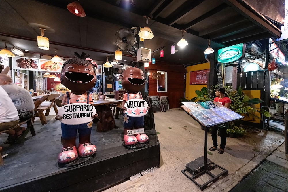 may house karon beach