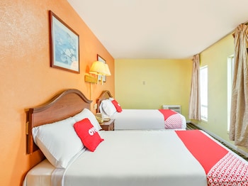 hotel peoria il i 74