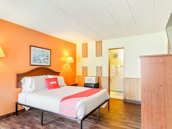 hotel peoria il i 74