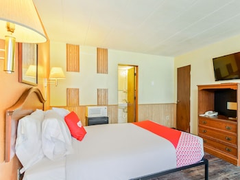 hotel peoria il i 74