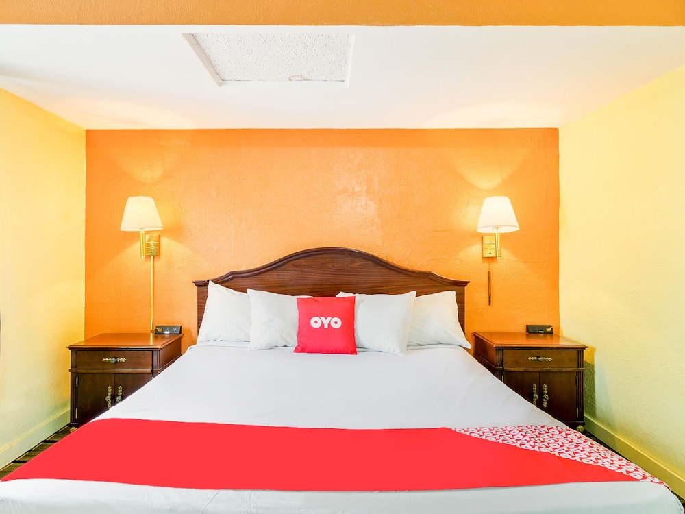 hotel peoria il i 74