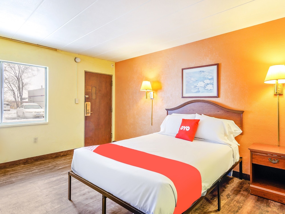 hotel peoria il i 74