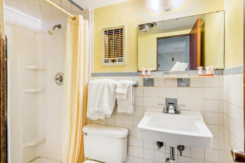 hotel peoria il i 74