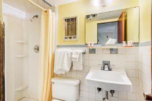 hotel peoria il i 74