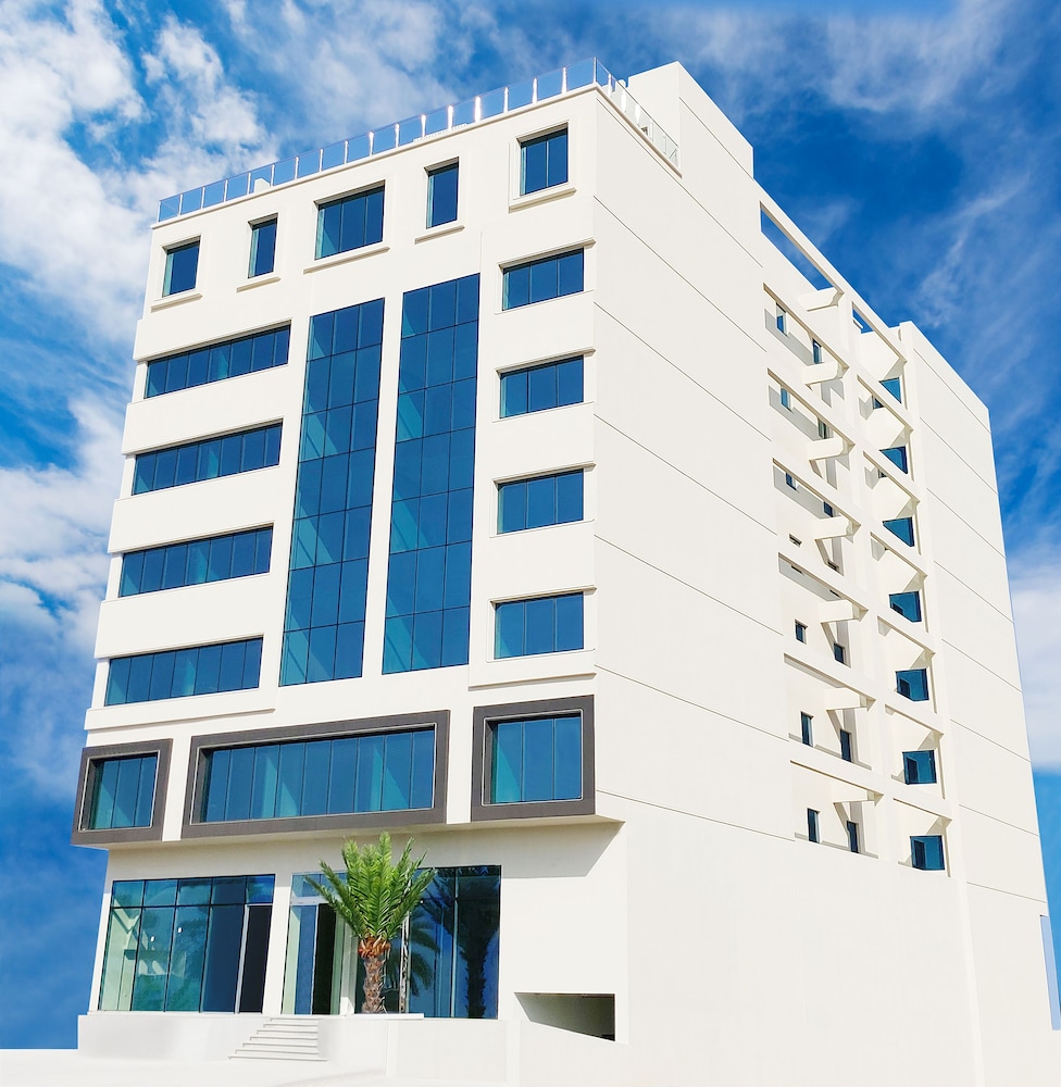 swiss belinn airport muscat