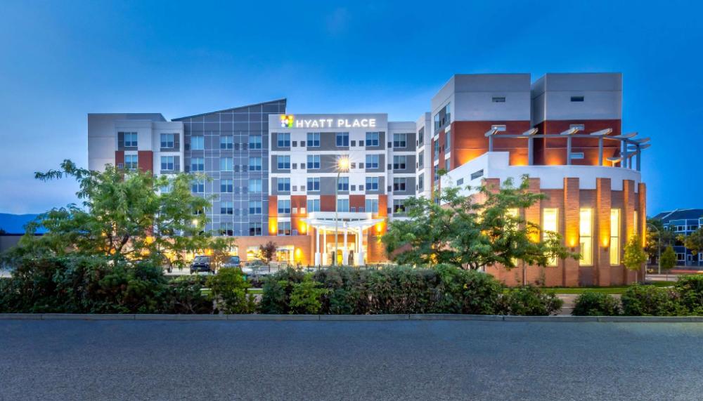 hyatt place kelowna