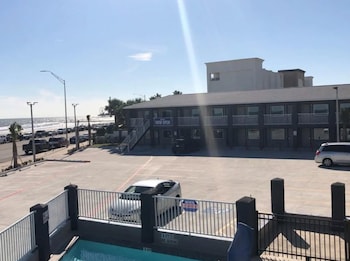 The Mariner,Texas>>Galveston,2.5 star