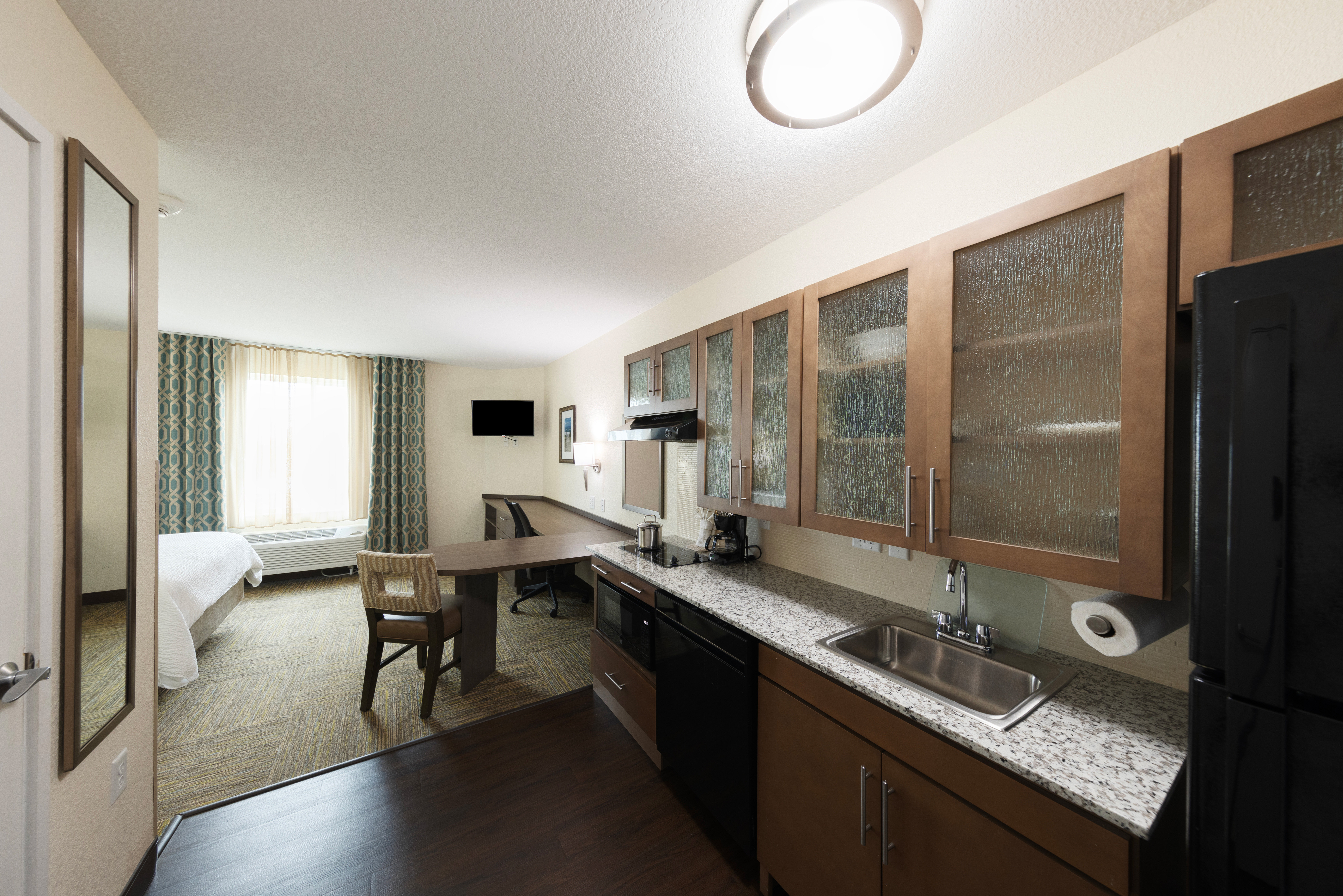 candlewood suites panama city beach pier