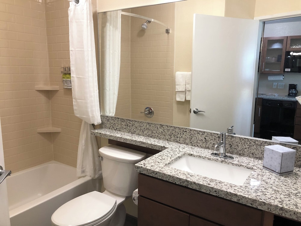 candlewood suites panama city beach pier