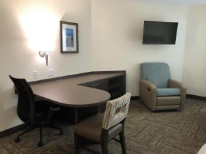 candlewood suites panama city beach pier