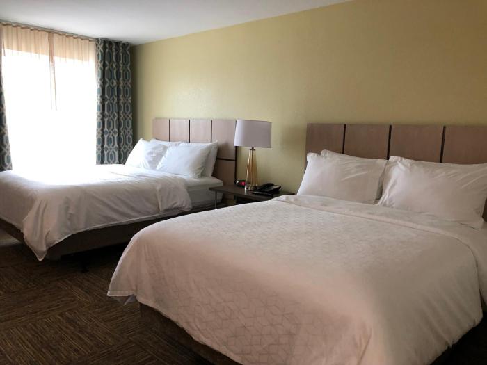 candlewood suites panama city beach pier