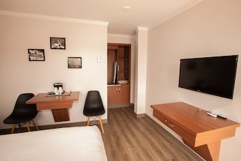 motel newstar laval