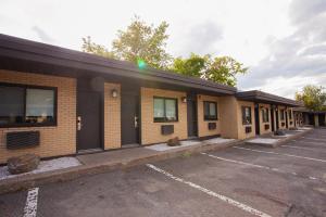 motel newstar laval
