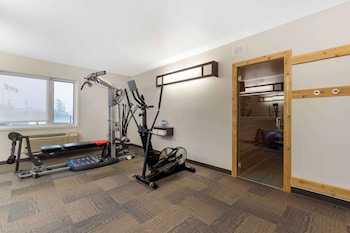 villa inn and suites surestay collection by best western