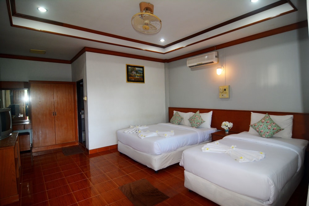 klongdao beach resort