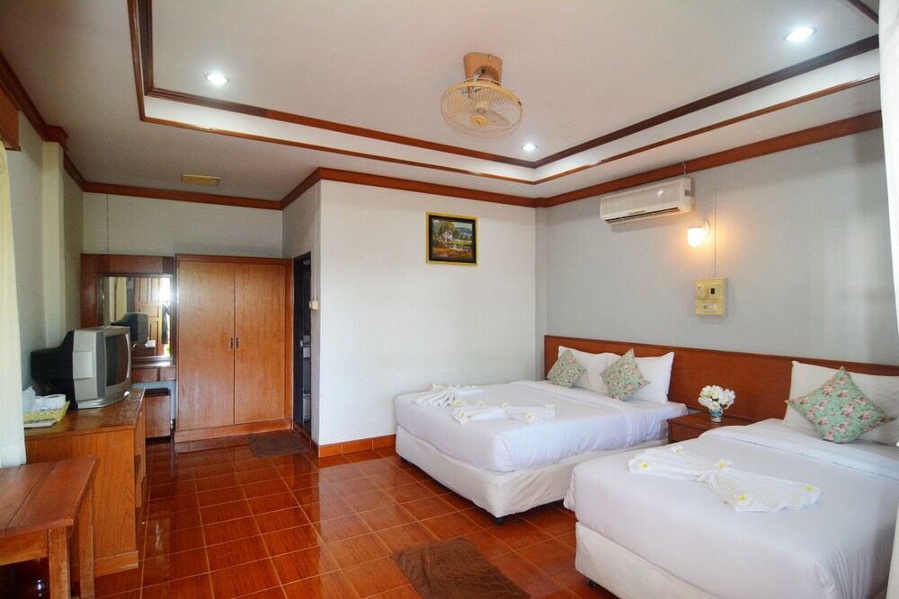 klongdao beach resort