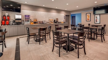 surestay plus hotel by best western humble
