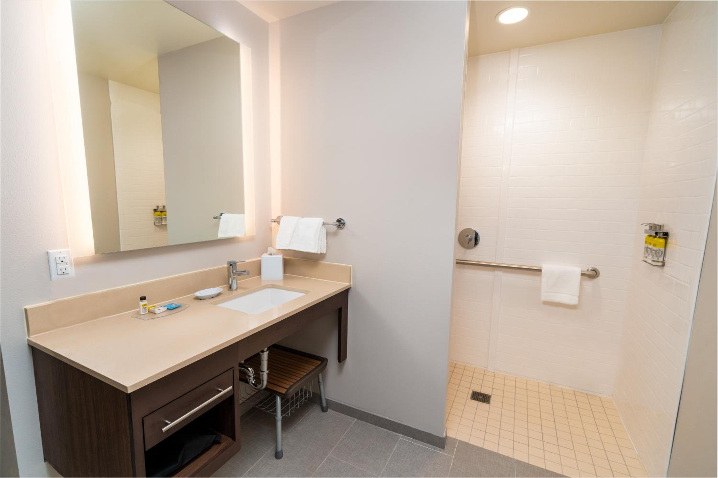 staybridge suites washington dc east largo an ihg hotel