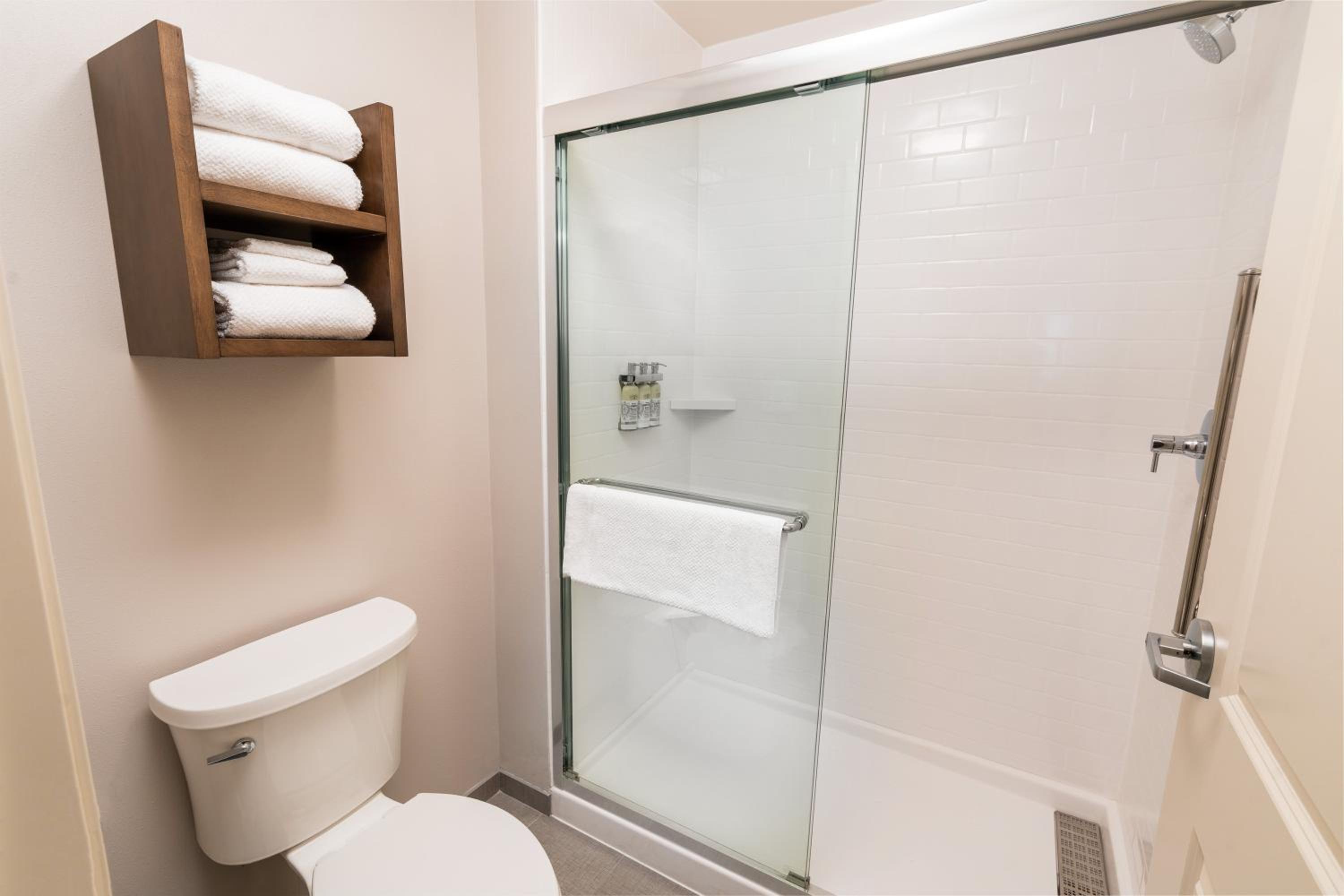 staybridge suites washington dc east largo an ihg hotel