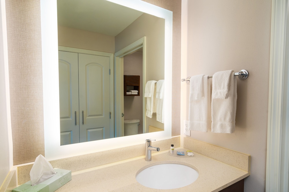 staybridge suites washington dc east largo an ihg hotel