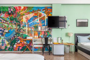 art station x residence