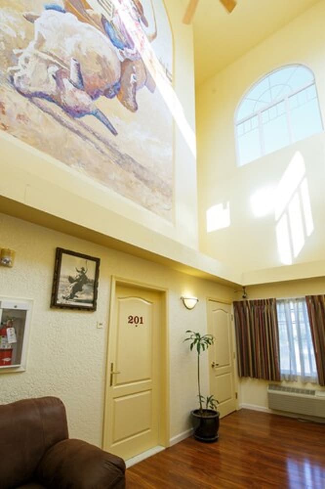 murphys suites