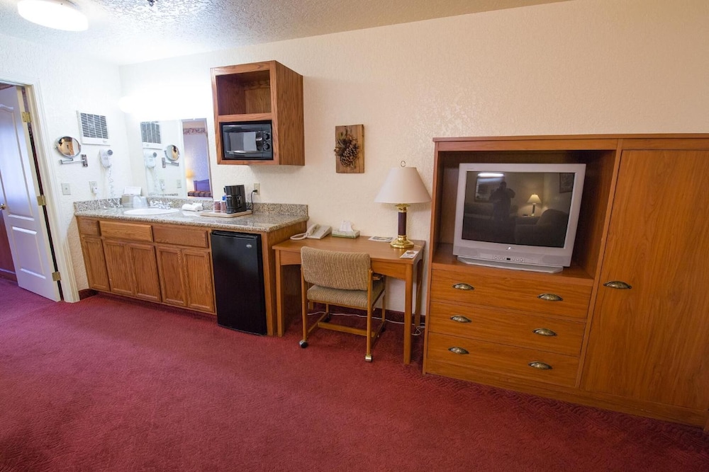 murphys suites