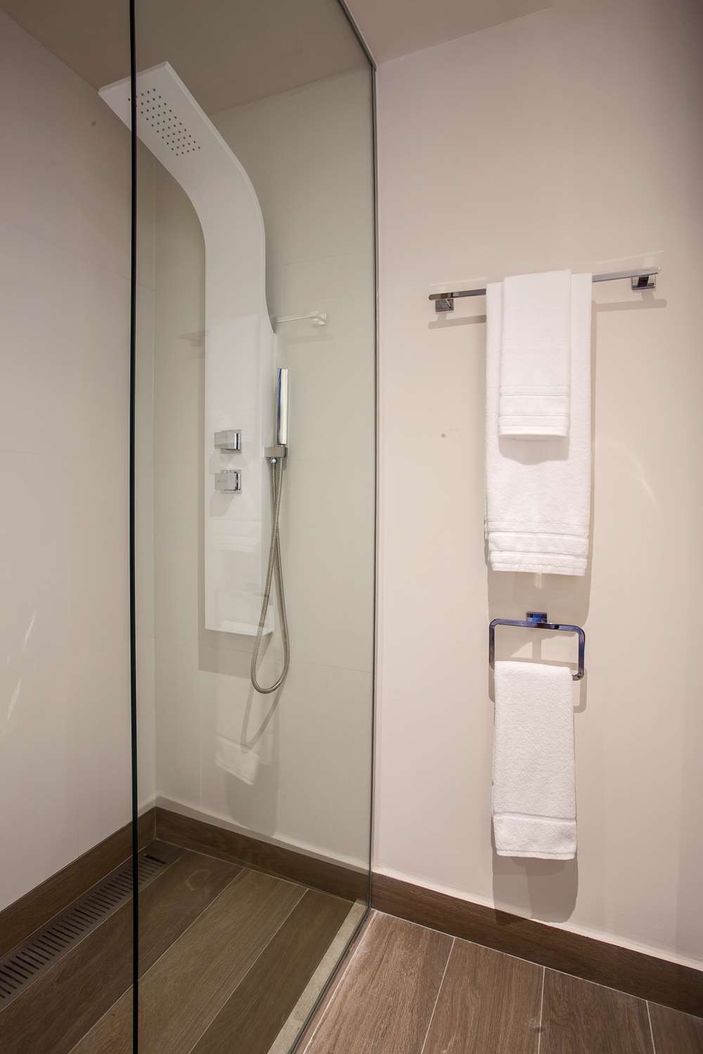 hampton by hilton david