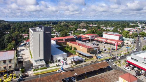 hampton by hilton david