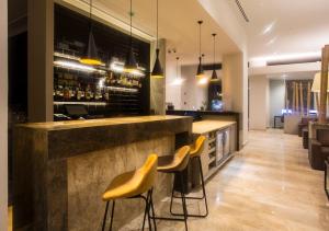 hampton by hilton david