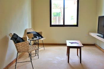 la puerta azul beachfront adults only