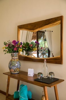 la puerta azul beachfront adults only