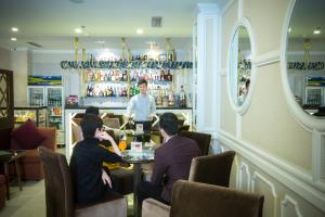 chalcedony grand hotel