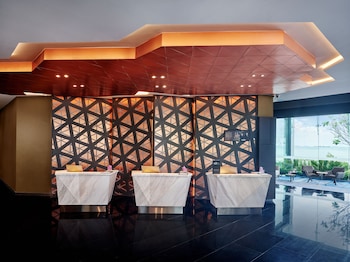 novotel marina sriracha and koh si chang hotel