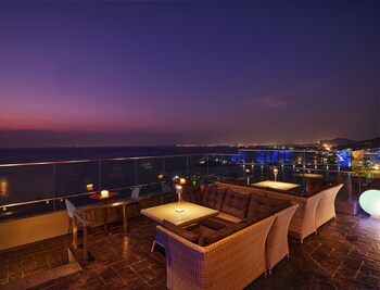novotel marina sriracha and koh si chang hotel