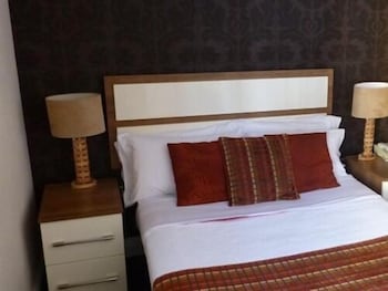 White Lady Hotel,County Cork>>Cork,2 star