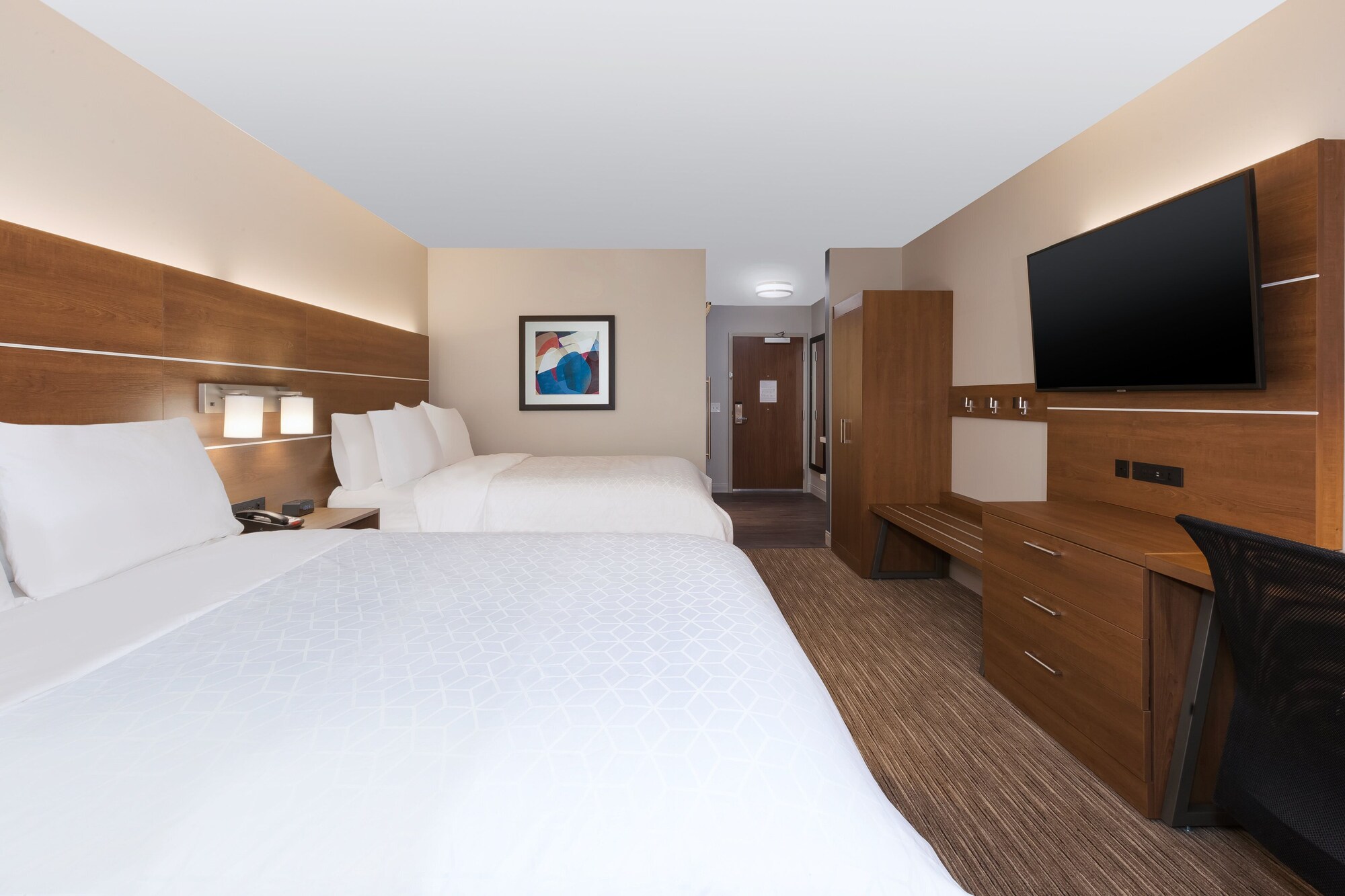 hol inn exp cedar springs grand rapids n