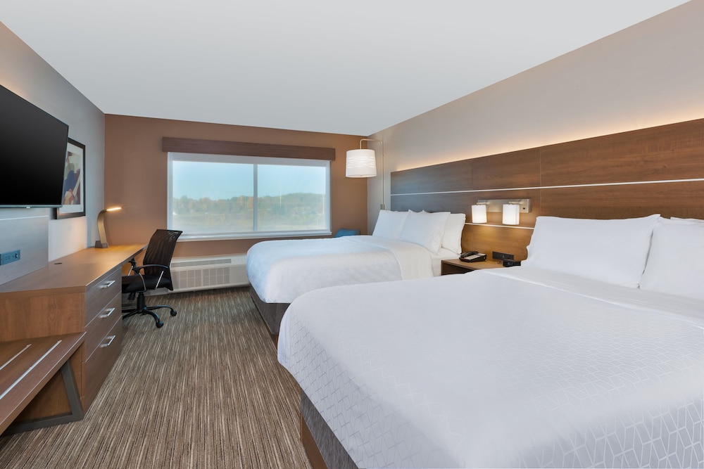 hol inn exp cedar springs grand rapids n
