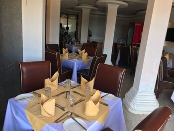 Villa Rosa Mystica Hotel,Homabay-Kisumu Road Homa Bay,3.5 star