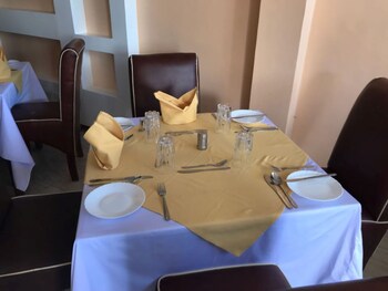 Villa Rosa Mystica Hotel,Homabay-Kisumu Road Homa Bay,3.5 star