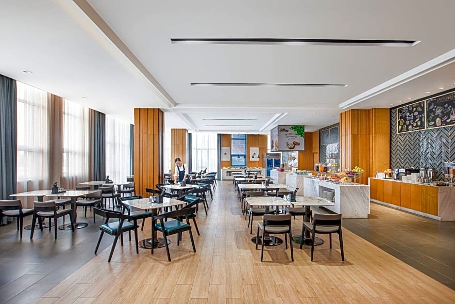 Fairfield By Marriott Baoding High-Tech Zone,166 Xuyang Road Hi-Tech Development Zone 071000 Baoding,3 star