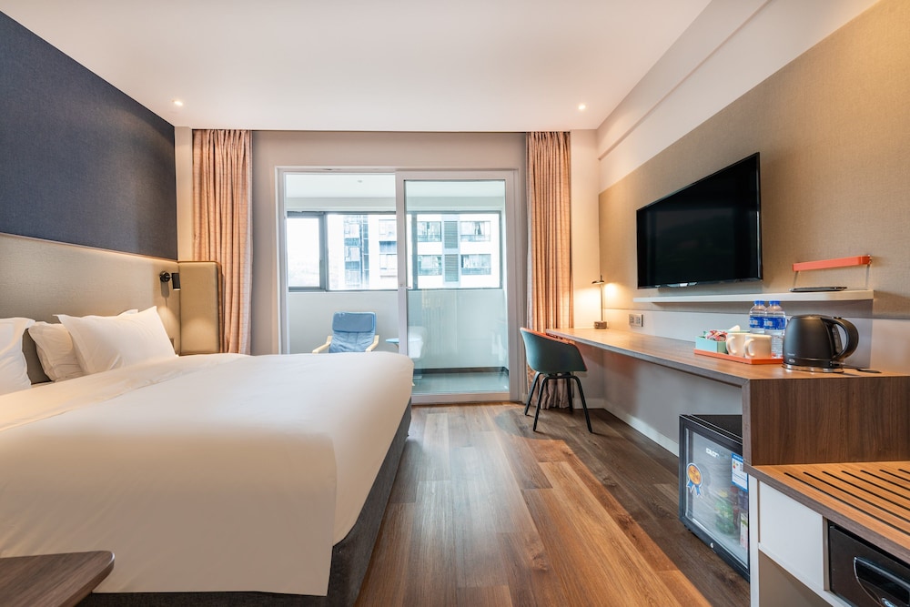 holiday inn express guiyang jinyang avenue an ihg hotel