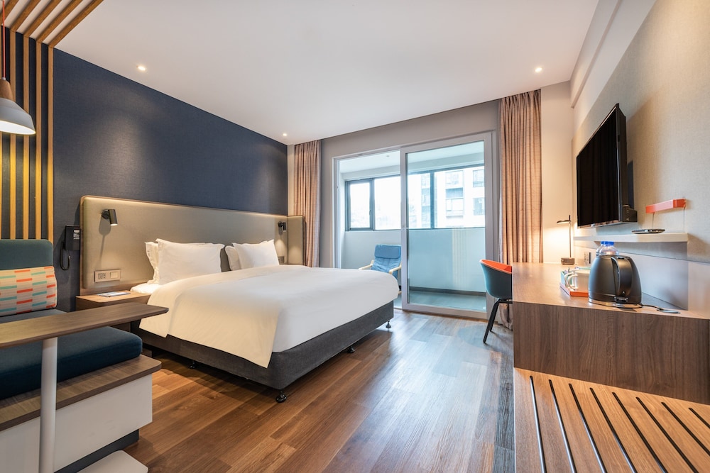 holiday inn express guiyang jinyang avenue an ihg hotel