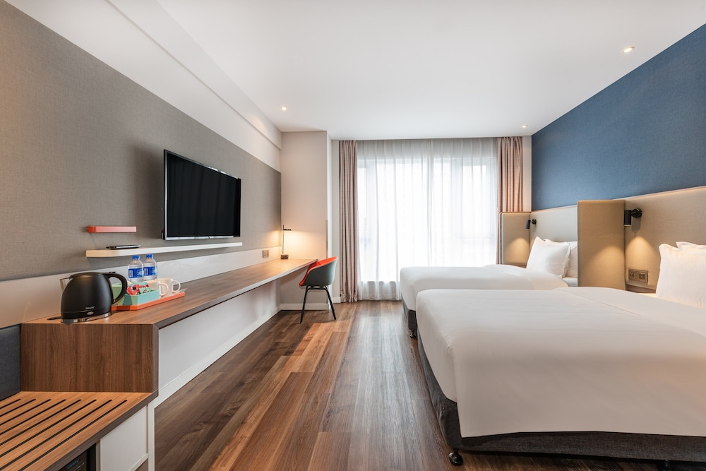 holiday inn express guiyang jinyang avenue an ihg hotel