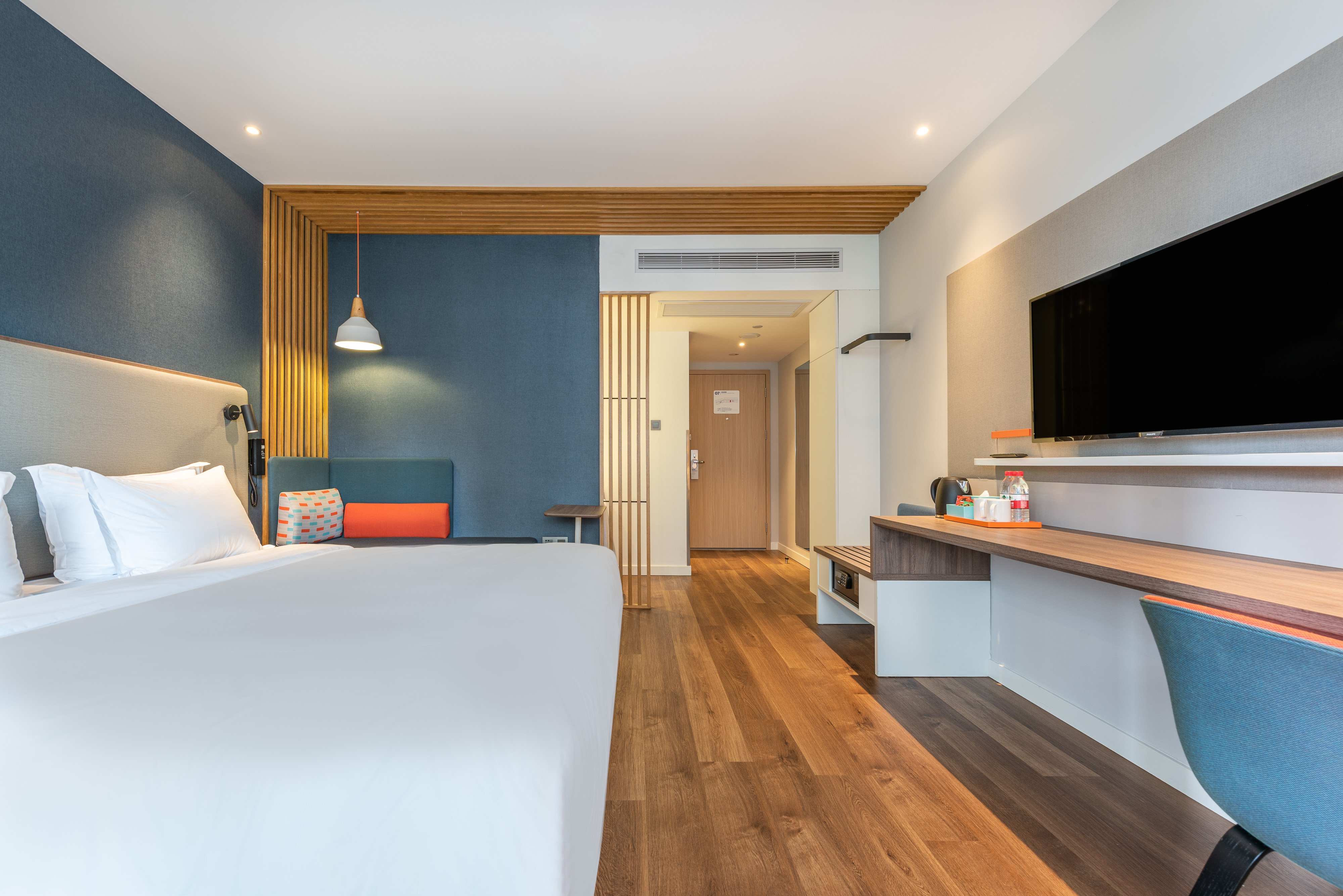 holiday inn express guiyang jinyang avenue an ihg hotel