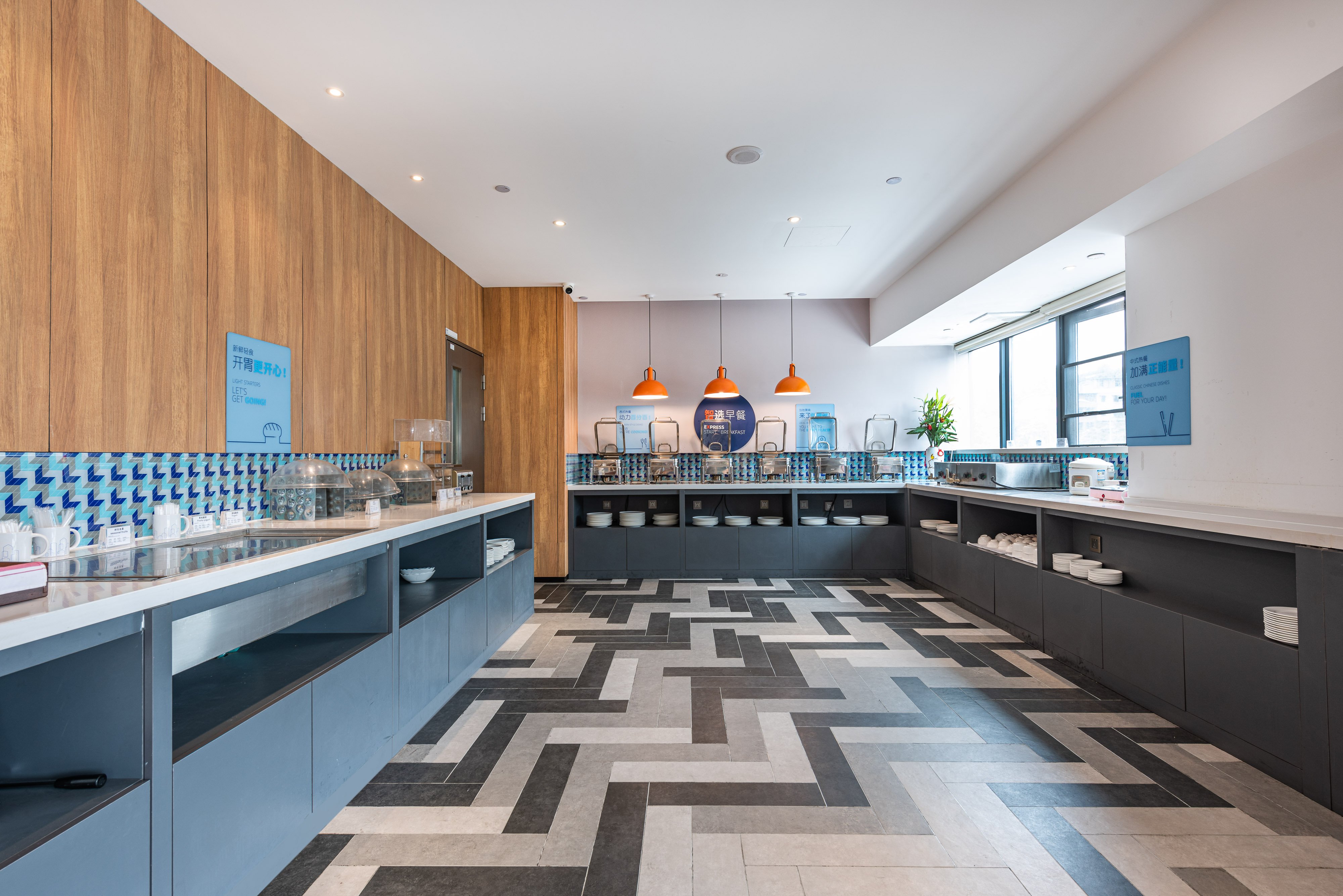 holiday inn express guiyang jinyang avenue an ihg hotel